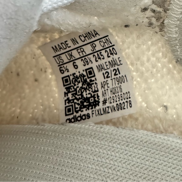 YEEZY BOOST 350 WHITE SZ 6.5 MENS 8.5 WOMENS GREAT CONDITION WITH ORDER INFO - Picture 6 of 8
